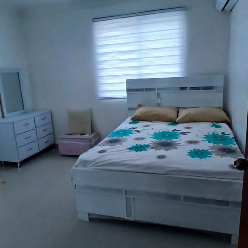 APT0 4TO PISO COMODO Y AMPLIO