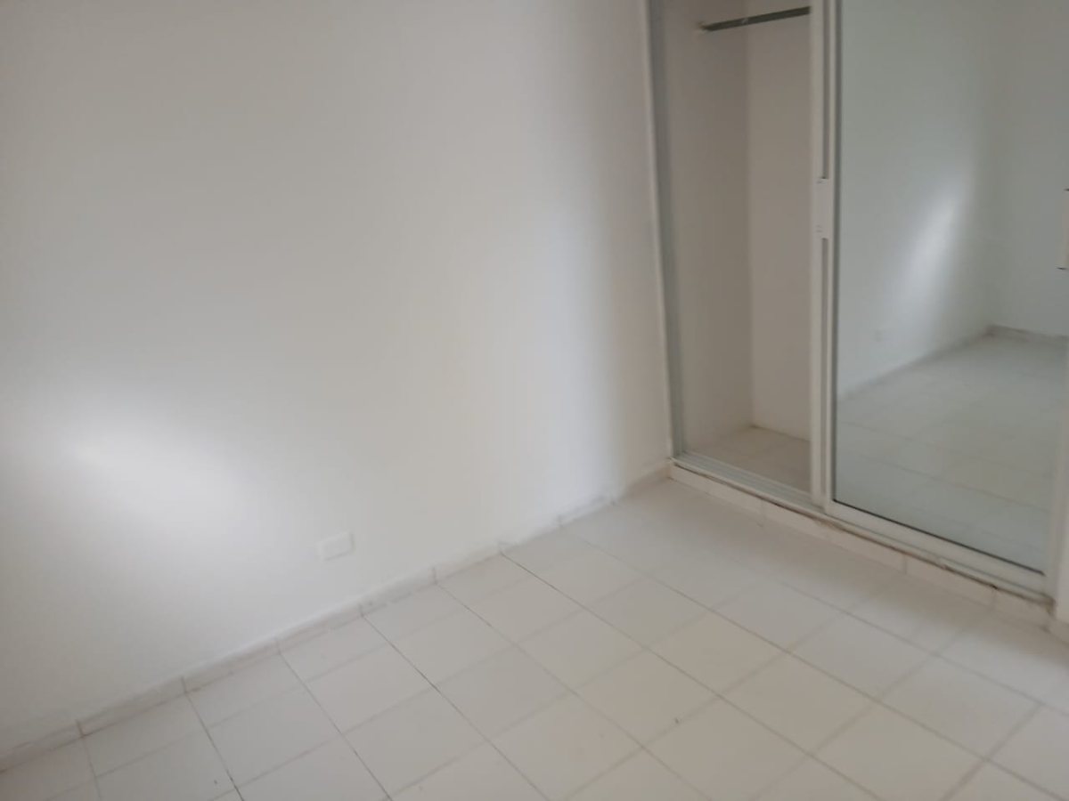 APT0 4TO PISO COMODO Y AMPLIO