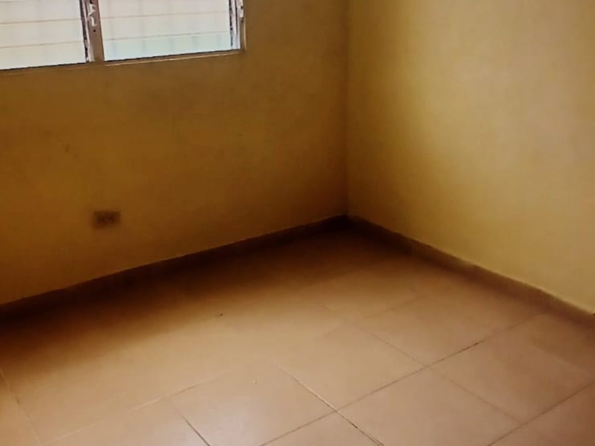 APT0 2DO PISO COMODO Y AMPLIO